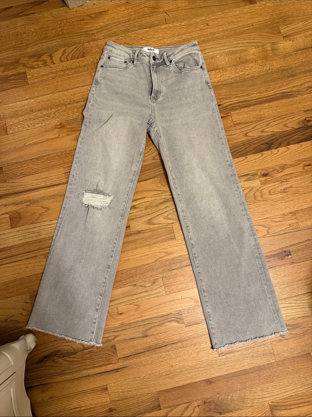 Mica Denim- Classic High-Rise Grey Wide-Leg Jeans raw hem-Stretchy